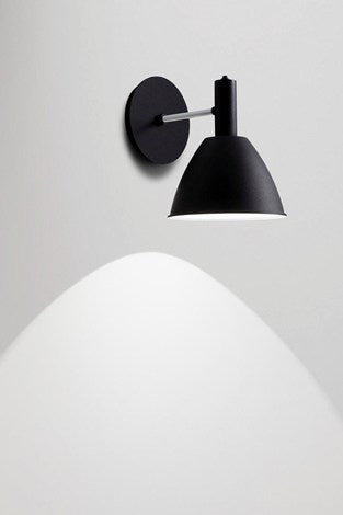 Bauhaus 90 w væg sort Wandlampe